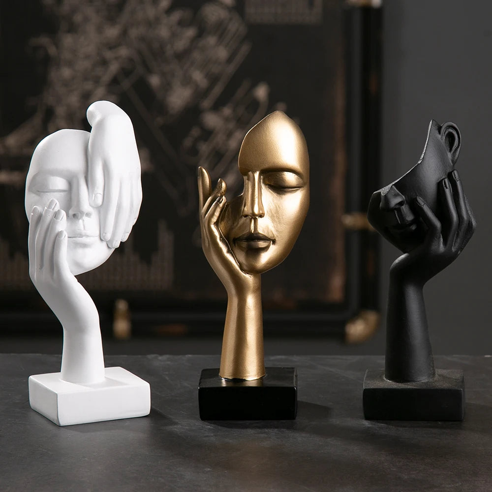 statuettes décoratives visage humain noir blanc doré modernes minimalistes abstraites contemporaines base carrée livres