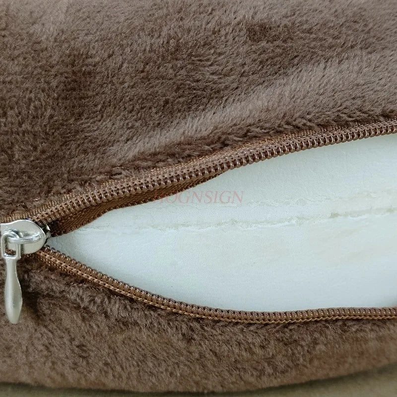 coussin ergonomique forme oreiller voyage marron beige doux mousse blanche zip métallique