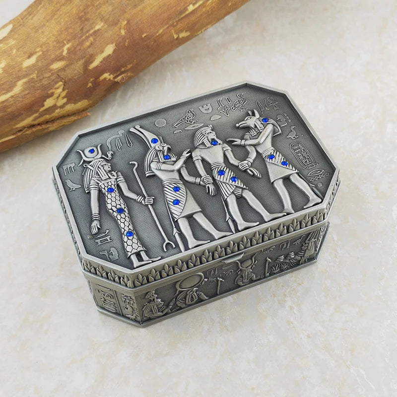 boîte bijoux égyptienne motifs anciens velours bleu intérieur artisanal rétro