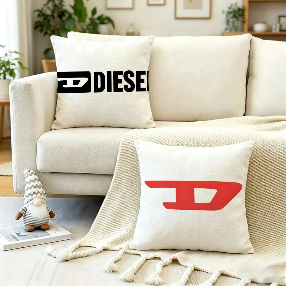 housse coussin blanche peluche courte logo noir canapé salon décoration intérieure moderne coton