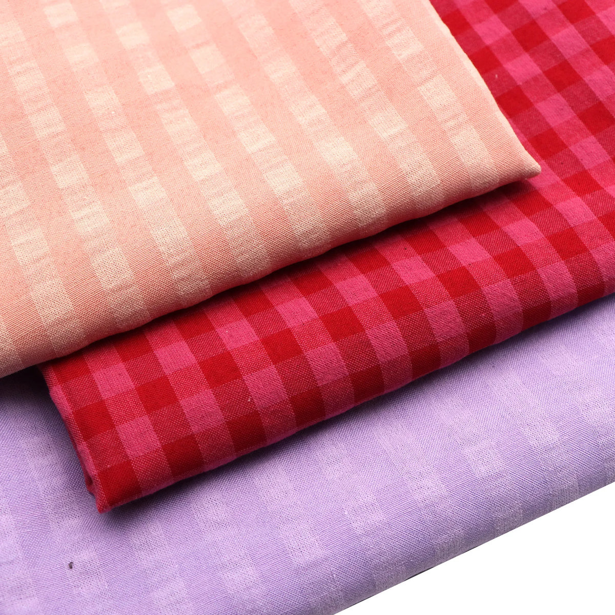 tissu polyester vichy rouge rose violet décoration fête couture patchwork bricolage artisanat attaches cheveux