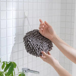 serviettes microfibre absorbantes rapide séchage douces toucher gant toilette moderne pratique gris blanc