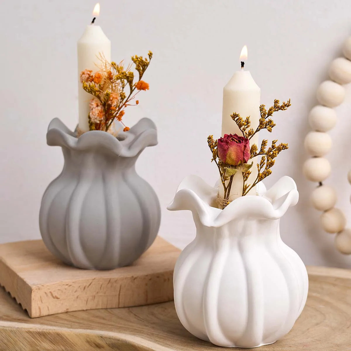 vases silicone gris blanc relief feuilles moderne élégant bougie fleurs séchées