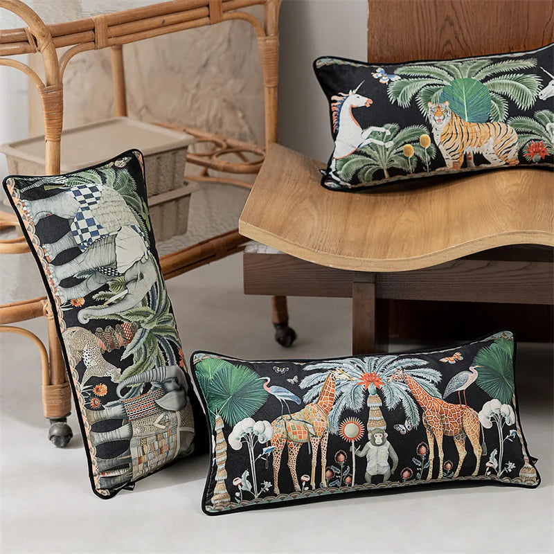 housses coussins velours animaliers vintage tigre girafe éléphant noir décor maison sofa lit voiture