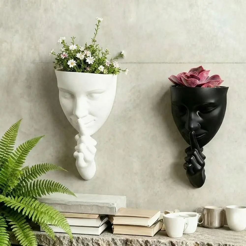 Cache plantes mural masque blanc beige noir texture granuleuse moderne sculptural adhésif succulente