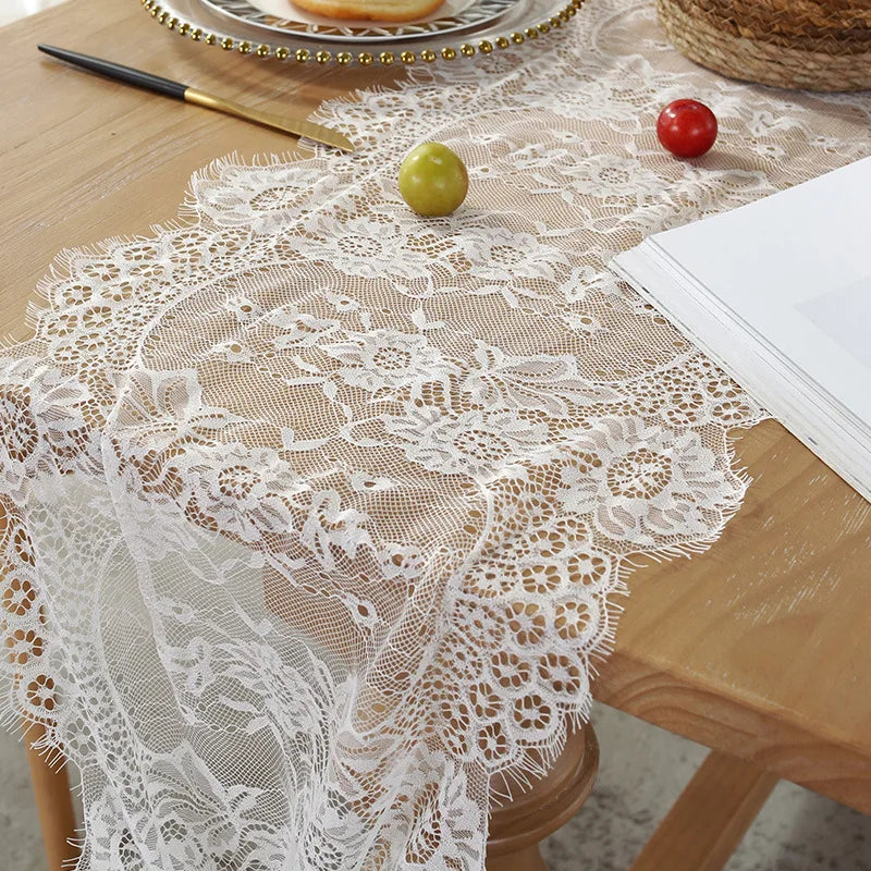 serviette table dentelle blanche motifs floraux classique noël action grâce saint valentin pâques printemps