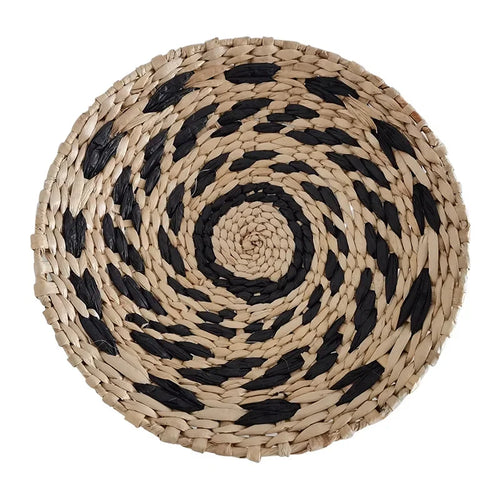 assiette murale décorative tissée artisanale motif ethnique beige noir orange blanc marocain