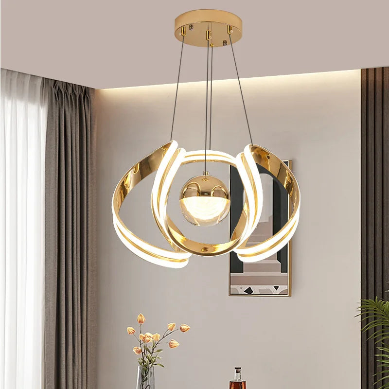 suspension lumineuse moderne or blanc anneaux superposés opacité éclairage chambre salon