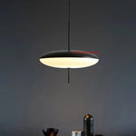 suspension lumineuse moderne minimaliste noir blanc câble rond plat mat