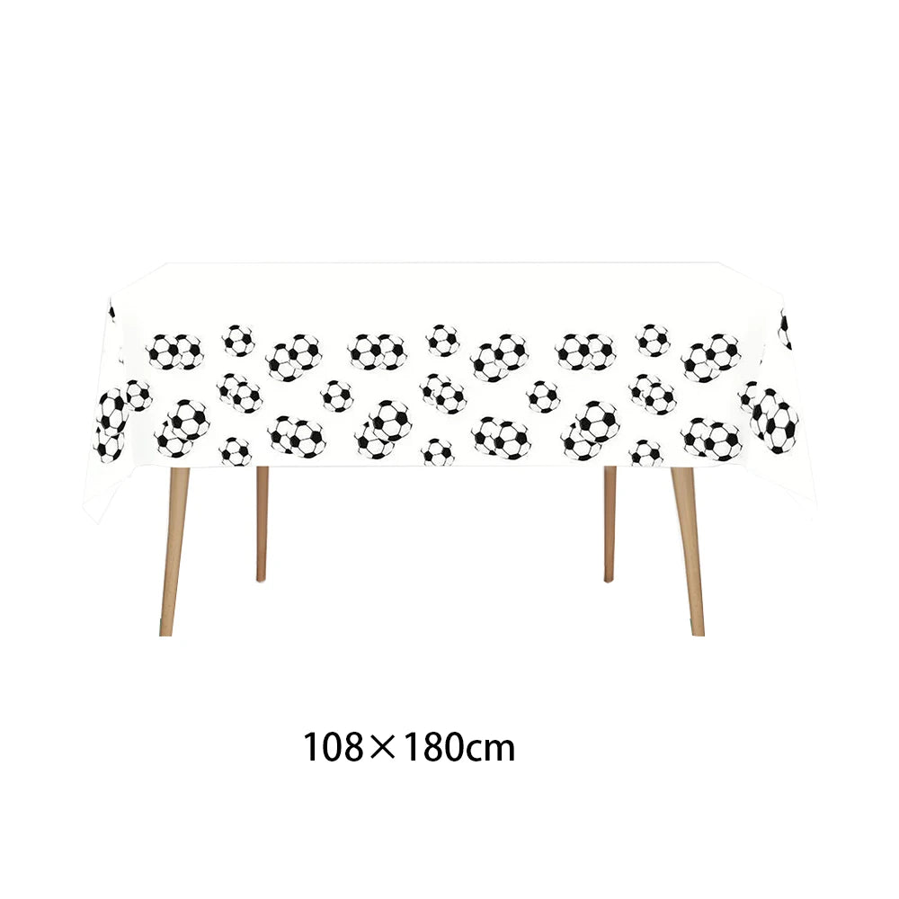 champ football table décor anniversaire enfant motif joueur ballon doré(hexagones) vert noir blanc