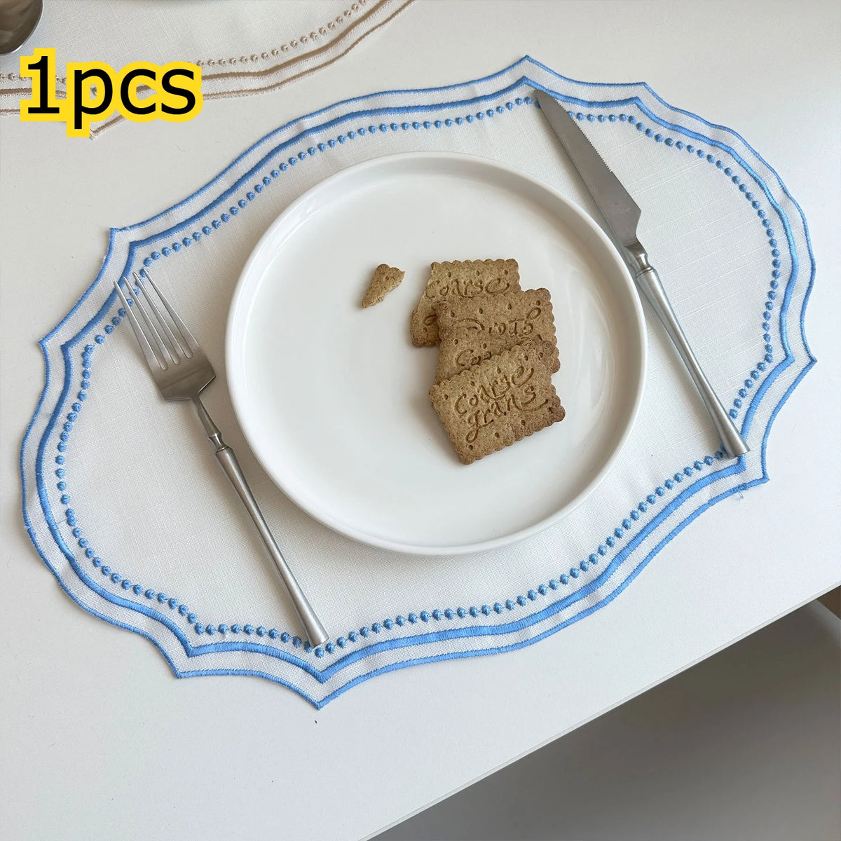 tapis table décoratif vintage lin motifs géométriques blanc beige bleu noir