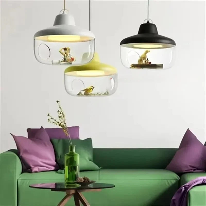 suspension lumineuse moderne transparente oiseau figurines robot vert gris noir rouge