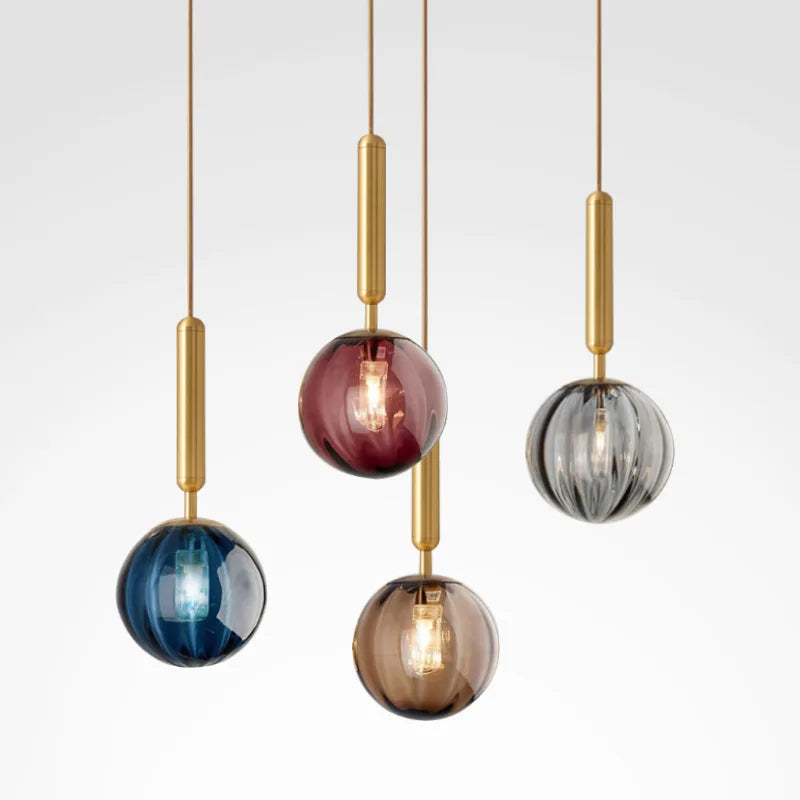 suspension lumineuse moderne transparente bleu rose gris câble fixe