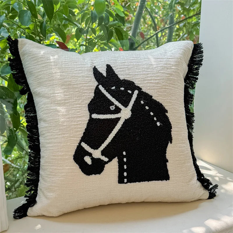 taies d'oreiller animaux motif moderne polyester blanc noir franges cheval gorille élphant decoration canape
