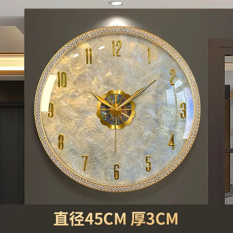 horloge murale moderne or blanc cassé marbre aiguille dorée transparente salon