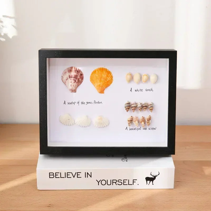 cadre photo moderne résine carré posé table mur blanc noir éléments naturels
