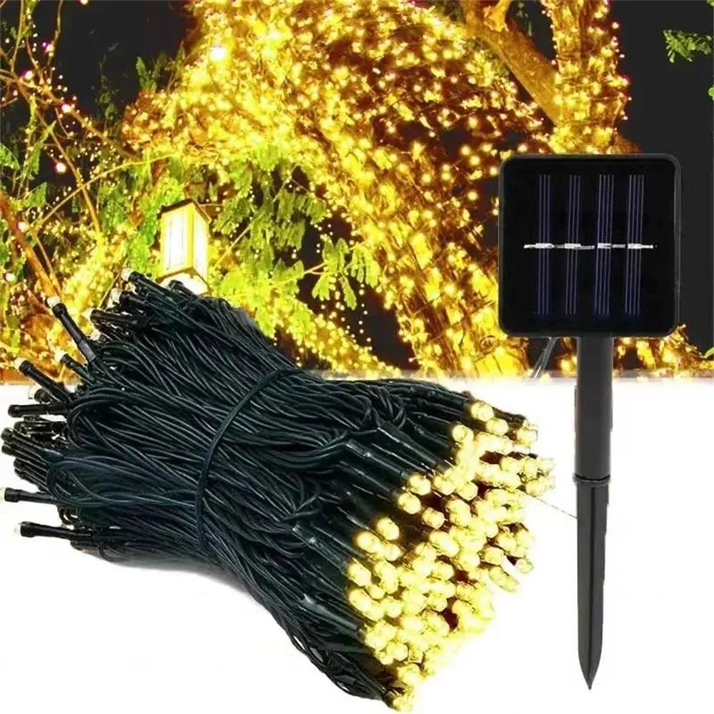 guirlande lumineuse solaire 300 LED blanches fil noir moderne extérieure jardin décoration noël vacances
