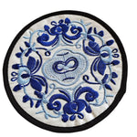 serviettes table traditionnelles broderie florale bleu noir vert rouge jaune rose opaques set table