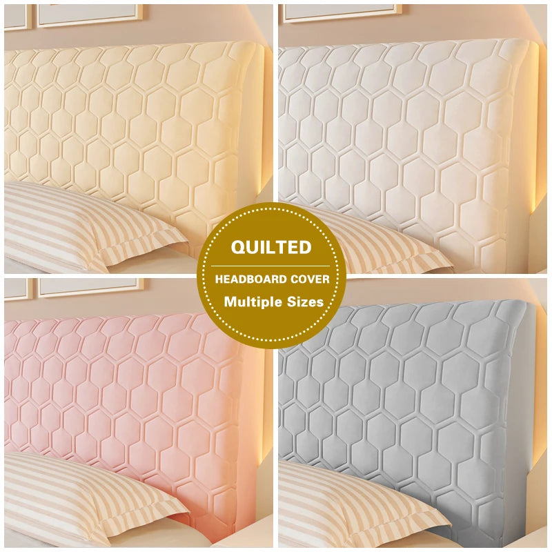 Housse de tête de lit noire dans une chambre moderne