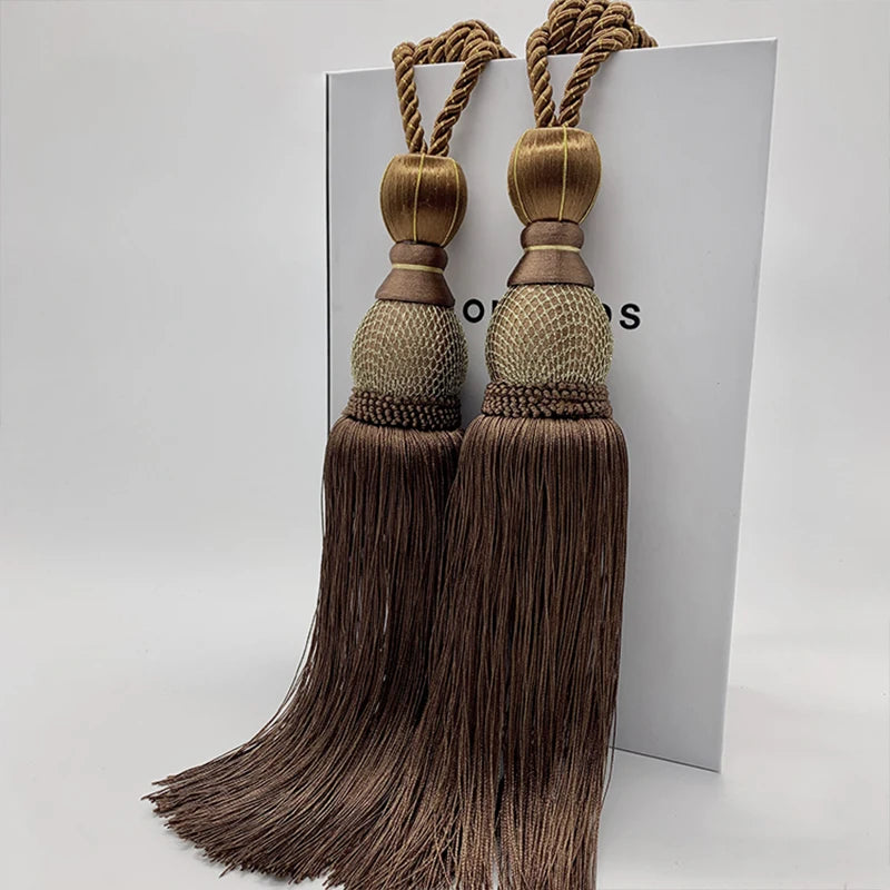 pompon rideau marron clair tissé brodé opaque élégant classique cordons accessoire décoration fenêtre