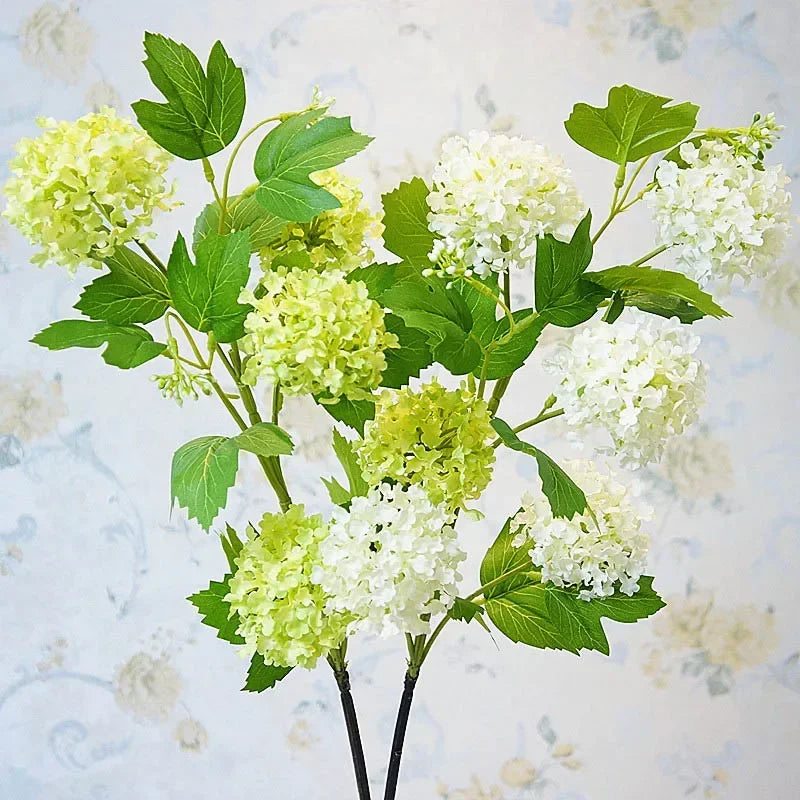 Branche hortensia blanc artificiel 5 têtes vue d'ensemble