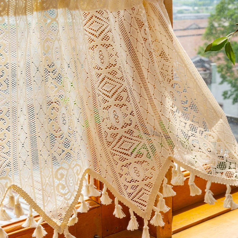 rideau polyester semi transparent beige dentelle géométrique vintage tassellets chambre salon cuisine