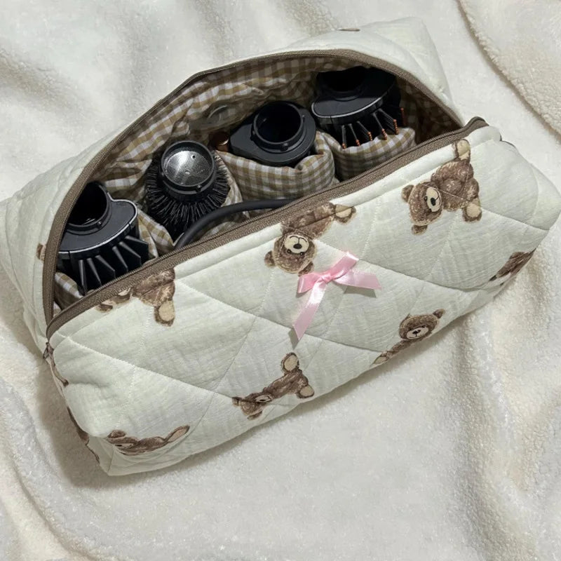 sac outils coiffure léopard motifs beige rose brosse cheveux accessoires quiltedversible