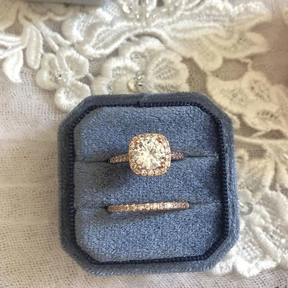 boîte velours bague or diamant classique octogonale couvercle amovible beige dark green grass green