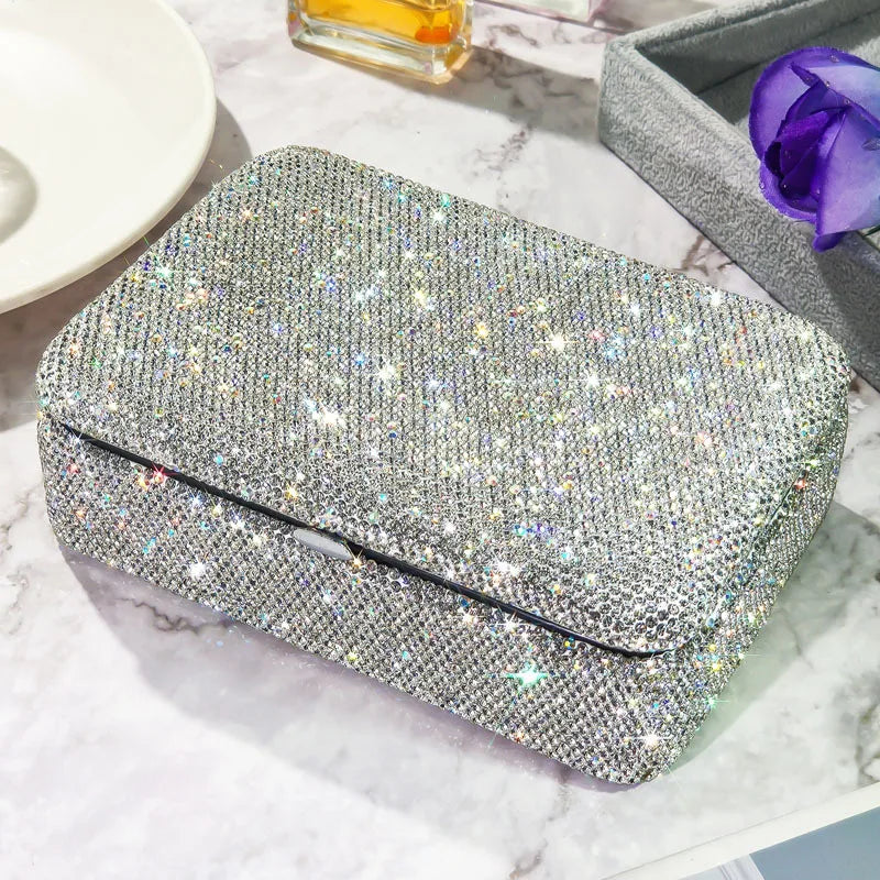 boîte bijoux luxueuse strass argenté noir élégante compartiments réutilisable respectueux environnement cliquet