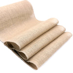 chemin table rustique toile jute nappe blanche decoration mariage champetre assiettes couverts