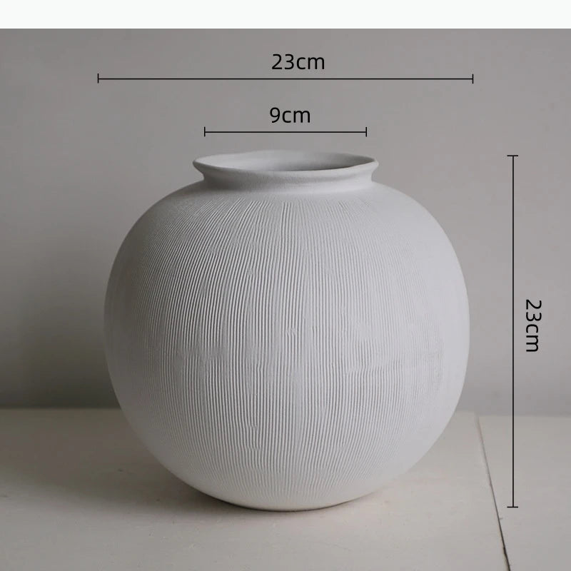 vases noirs blancs rayures verticales modernes opaques décoration maison