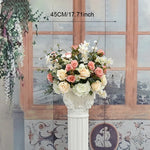 décorations extérieures colonnes romaines blanches vases ornements classiques fêtes anniversaires mariageextérieur
