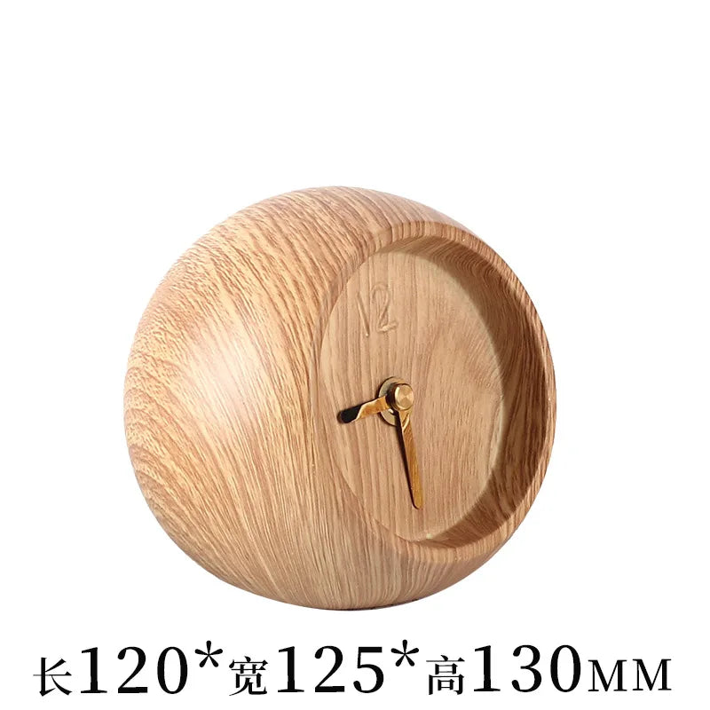 horloge décorative moderne minimaliste aspect bois grainé forme conique ronde aiguilles dorées salon chambre