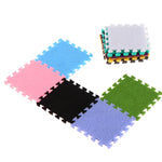 tapis mousse multicolore bordures dentelées moderne enfantin vert bleu rose noir gris violet fantaisie