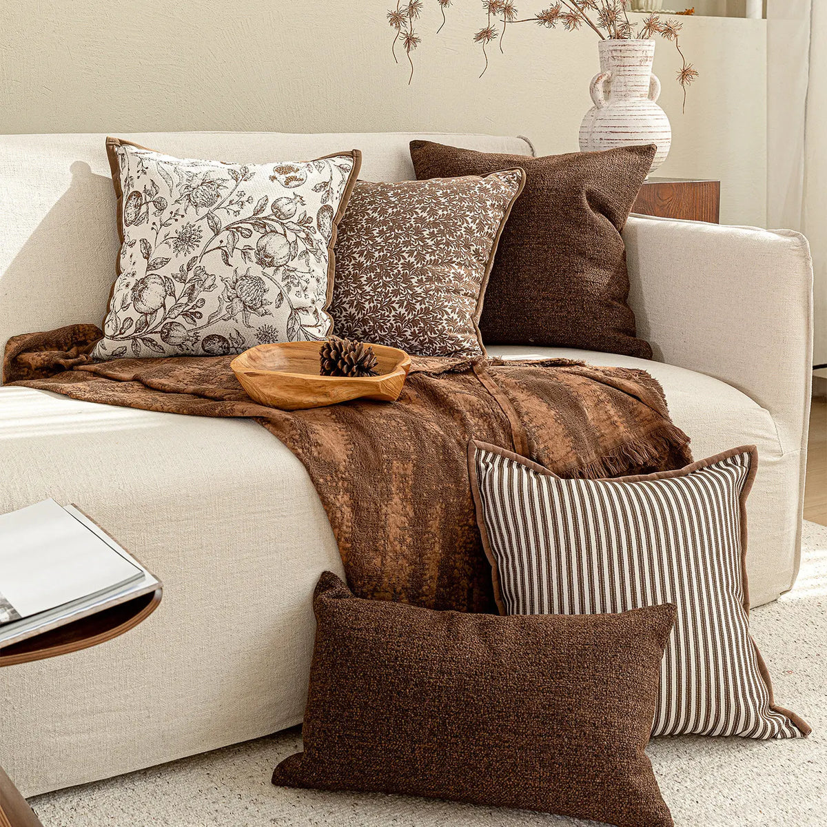 housse coussin motif floral marron beige polyester nordic rustique décoration maison voiture