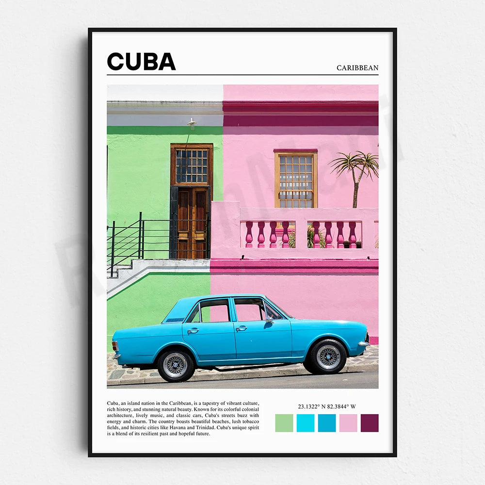 L'image montre une scène colorée de La Havane, Cuba, avec un bâtiment rose et vert, une voiture bleue vintage garée au premier plan et une description de Cuba comme une destination aux paysages naturels magnifiques et à la riche culture.