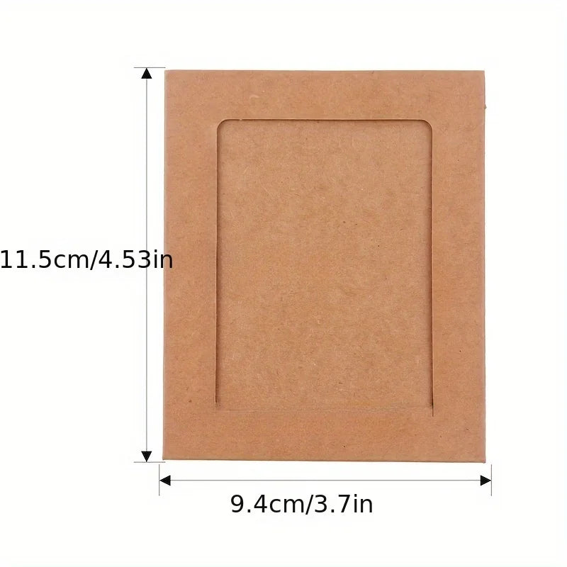 cadres photo carton rustique pinces suspension corde jute décoration murale blanc marron clair farmhouse