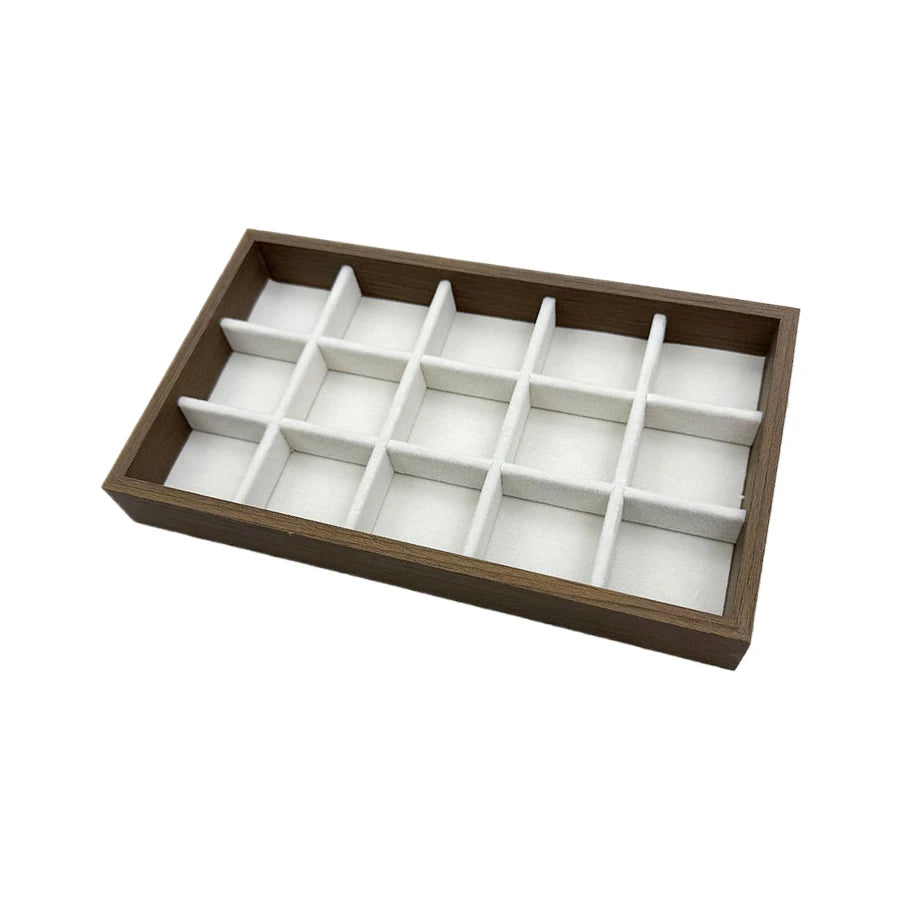 boîtes bijoux velours blanc bois marron clair moderne minimaliste rangement colliers bagues boucles d'oreilles