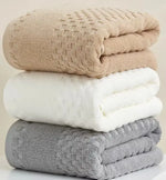serviettes bain coton séchage rapide motif plaid classique couleur beige blanc gris texture tissée