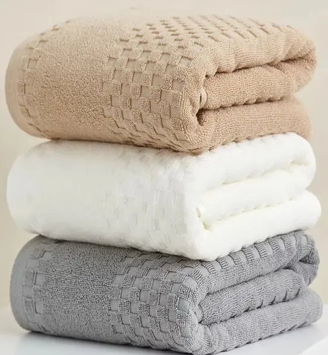 serviettes bain coton séchage rapide motif plaid classique couleur beige blanc gris texture tissée