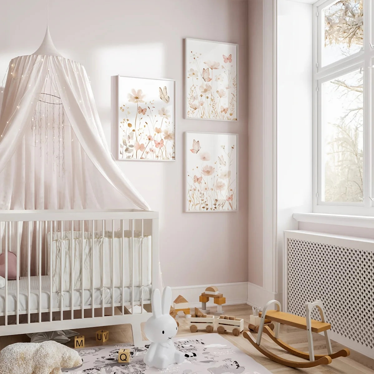 tableaux toile imprimés motifs fleurs papillons moderne minimaliste blanc beige rose pâle sans cadre