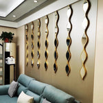 miroirs modernes dorés blancs ovales ondulés élégants décoration muriale chambre coucher