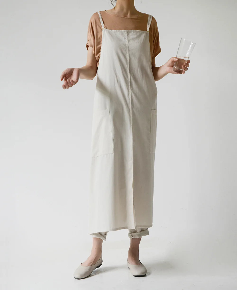 tablier cuisine coton ajustable élastiques poche beige clair gris foncé rose pâle minimaliste fonctionnel