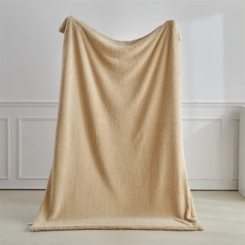 couverture laine agneau double face moelleuse moderne solide portable hospitalière hiver beige clair simple