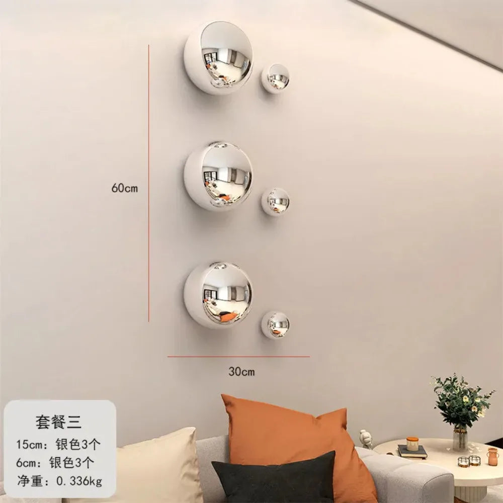 décoration murale moderne sphères miroitantes argentées orange blanches fixations muralesintérieur chambre salon