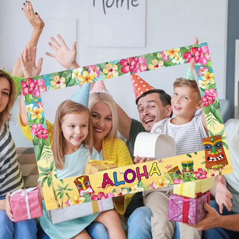 kit photo booth cadre floral hawaïen accessoires tiki chapeau lunettes colliers cocktails anniversaire tropical
