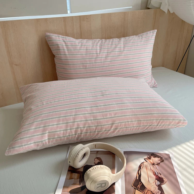 lot taies d'oreiller coton rayures rose clair modernes minimalistes douces lit maison