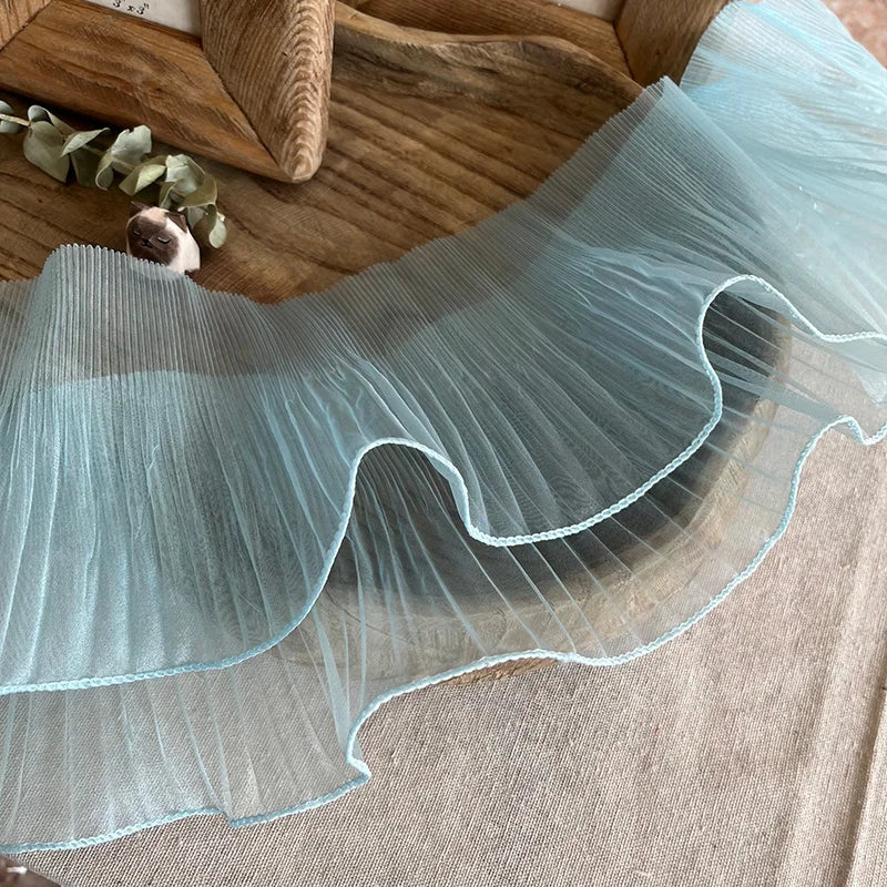 robe élégante polyester dentelle rayures fines bleu translucide boutons manchette moderne