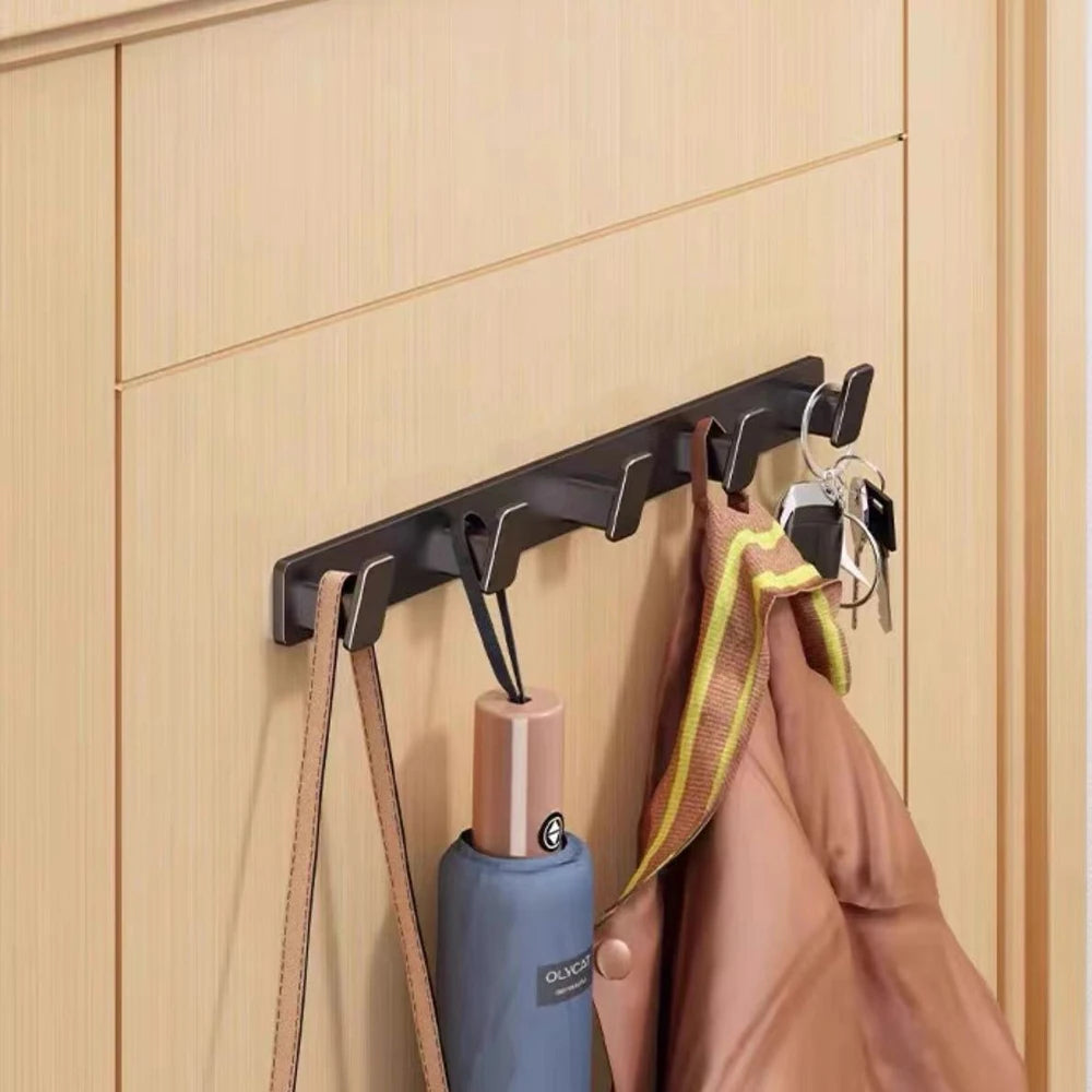 porte clés porte sacs adhésifs modernes gris blanc bleu marron crochets