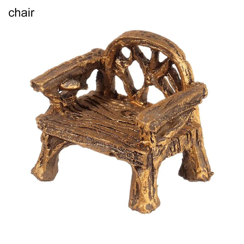 meubles jardin miniature banc fauteuil table tronc arbre champignons clôture rouge marron rustique féerique